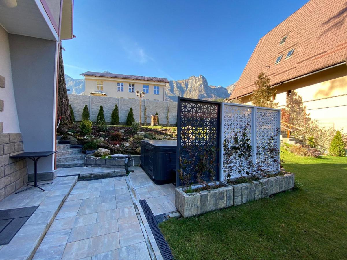 Royal Inn Busteni-Adults Only Exteriér fotografie
